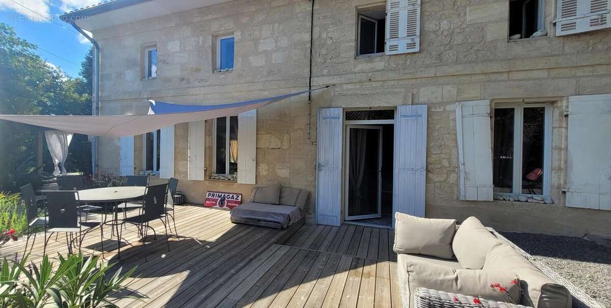 Maison à TAURIAC