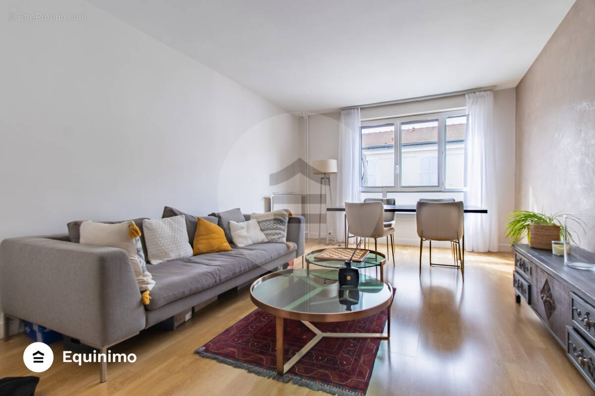 Appartement à BOULOGNE-BILLANCOURT