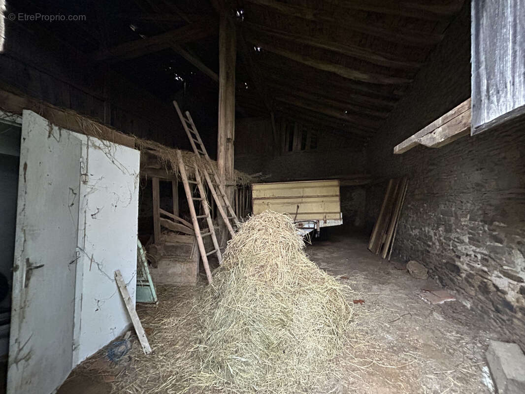 Maison à MONTEMBOEUF