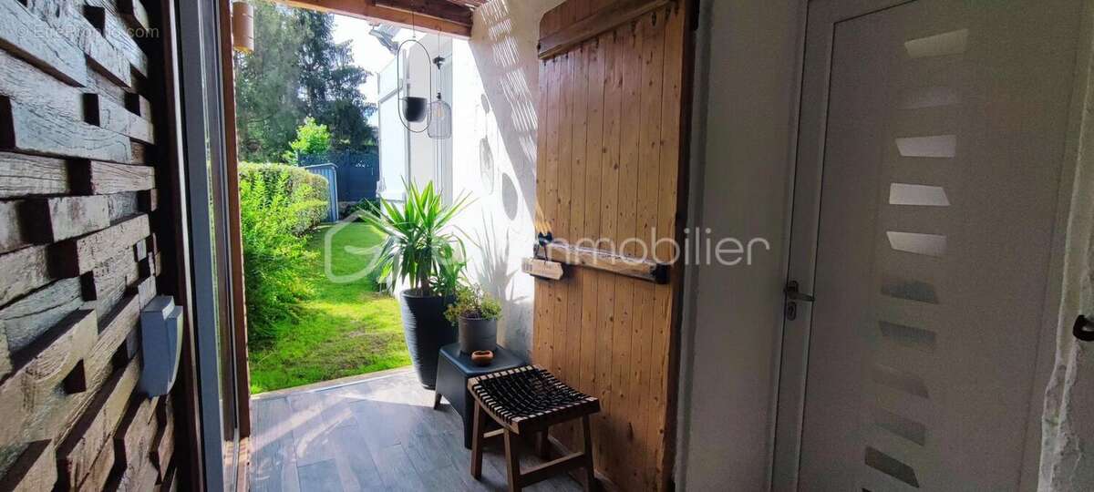 Maison à COULOMMIERS