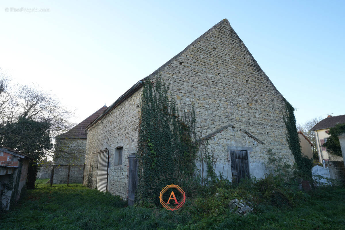 Autre à AUBIAT