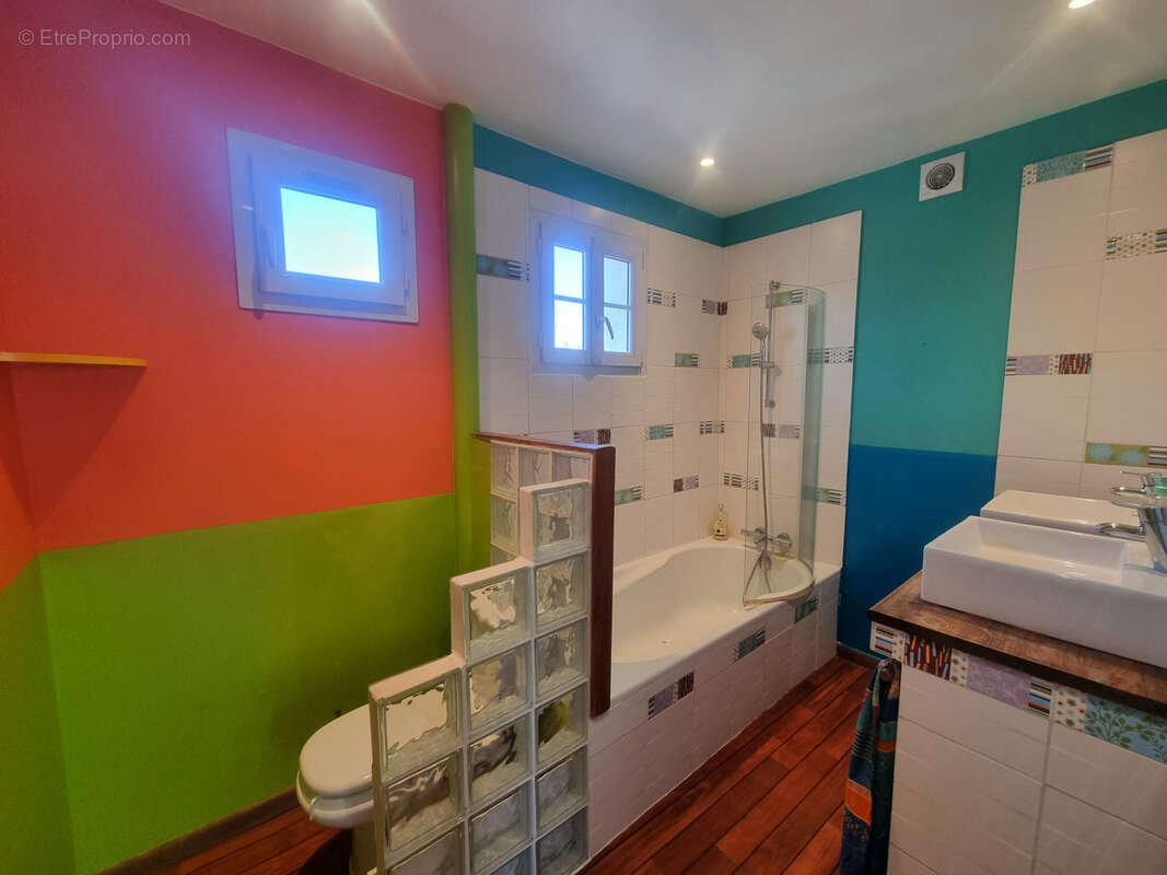 Maison à VILLENEUVE-LOUBET