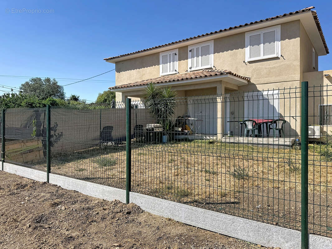 Duplex T3 avec jardin privatif - 2 parkings - Proche des plages   259 000 € - photo 13
