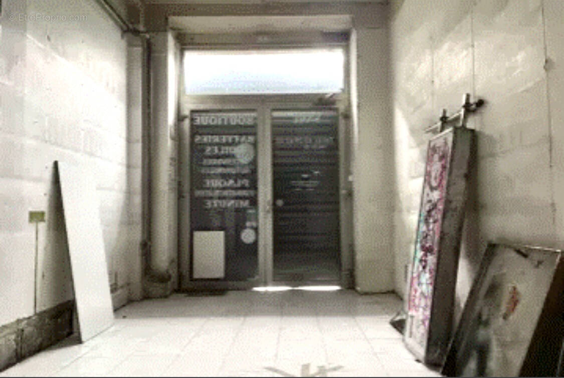 Commerce à PARIS-5E