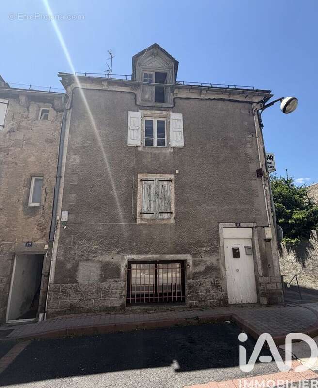 Photo 2 - Appartement à SAINT-CHELY-D'APCHER