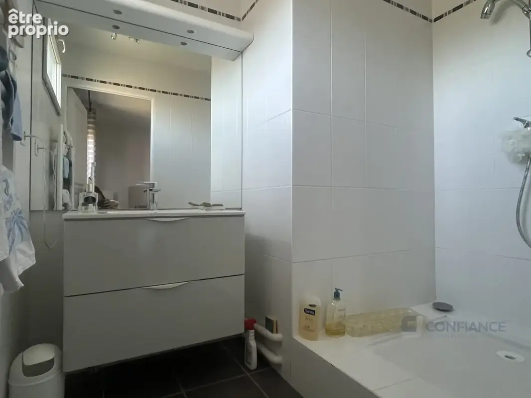 Appartement 4 pièces 78 m² à vendre à Francheville (69340) - photo 7