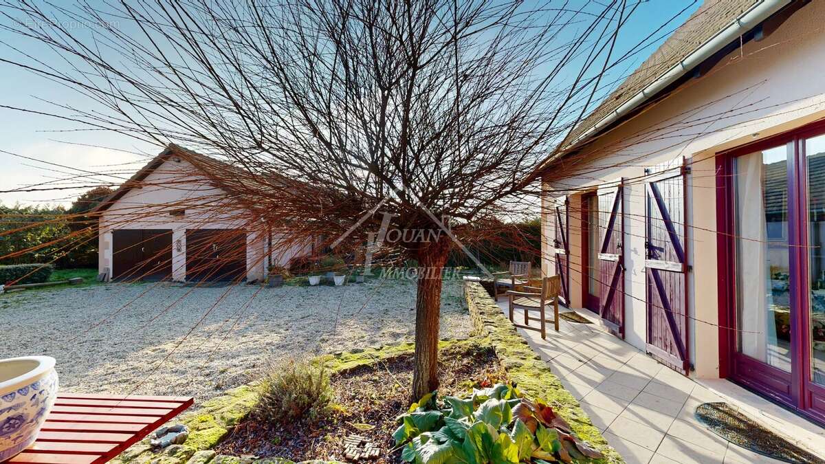 Maison à BOURBON-L'ARCHAMBAULT