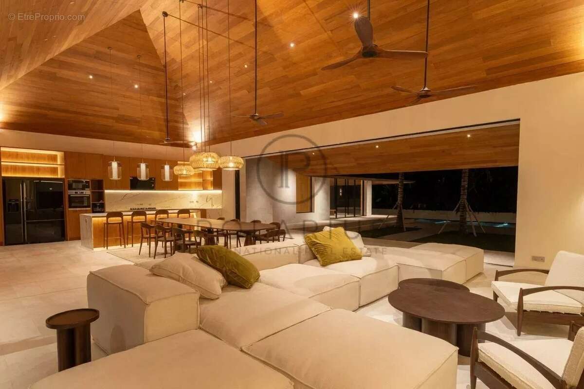 Villa exceptionnelle de 5 chambres à Pererenan  Vie en un seul niveau spacieuse et piscine privée de 20 mètres (Villa B) - photo 20