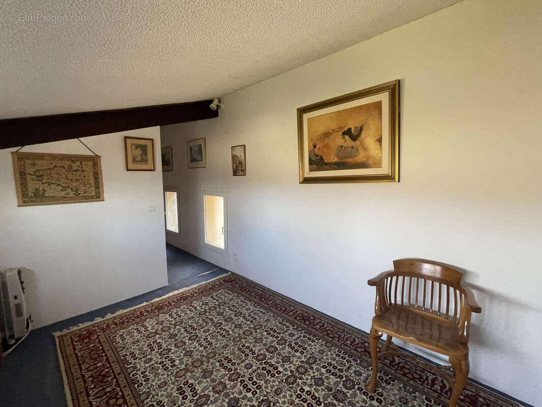 Maison à SAINT-ROMAN-DE-MALEGARDE