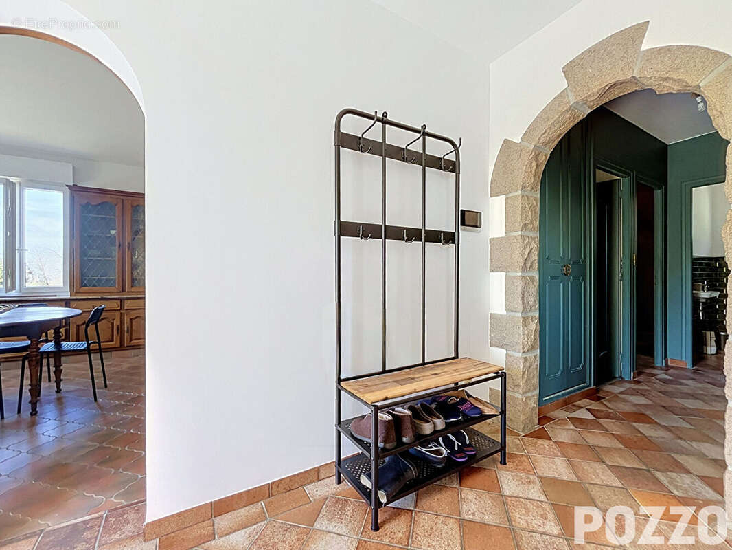 A vendre - romagny-fontenay - maison 93m² - travaux recents -vue degagee - sous-sol complet - photo 4