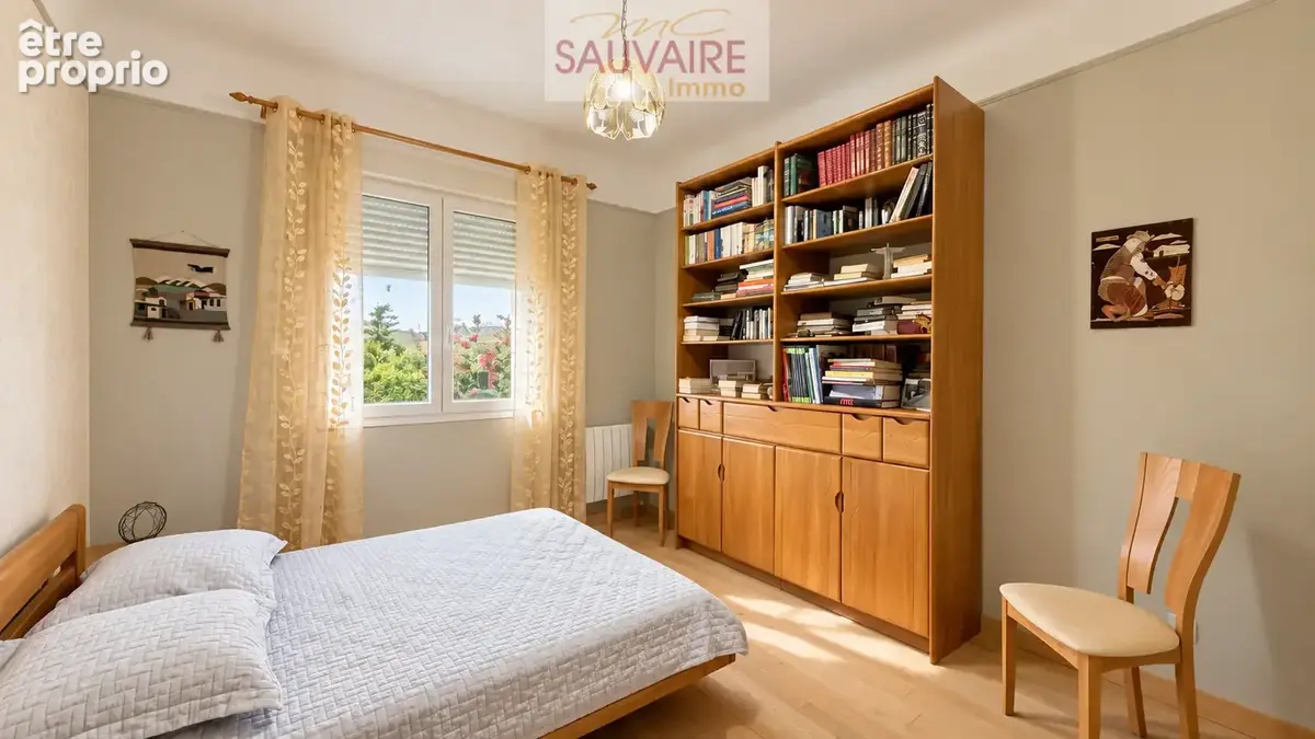 Belle maison de ville 217 m2   Grands volumes et espaces indépendants - photo 22