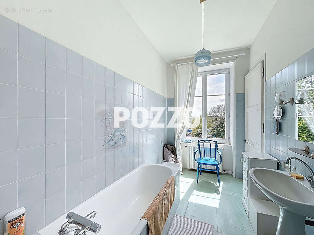 Maison à SAINT-JEAN-DES-CHAMPS