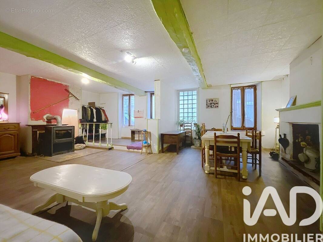 Photo 1 - Maison à COURSON-LES-CARRIERES