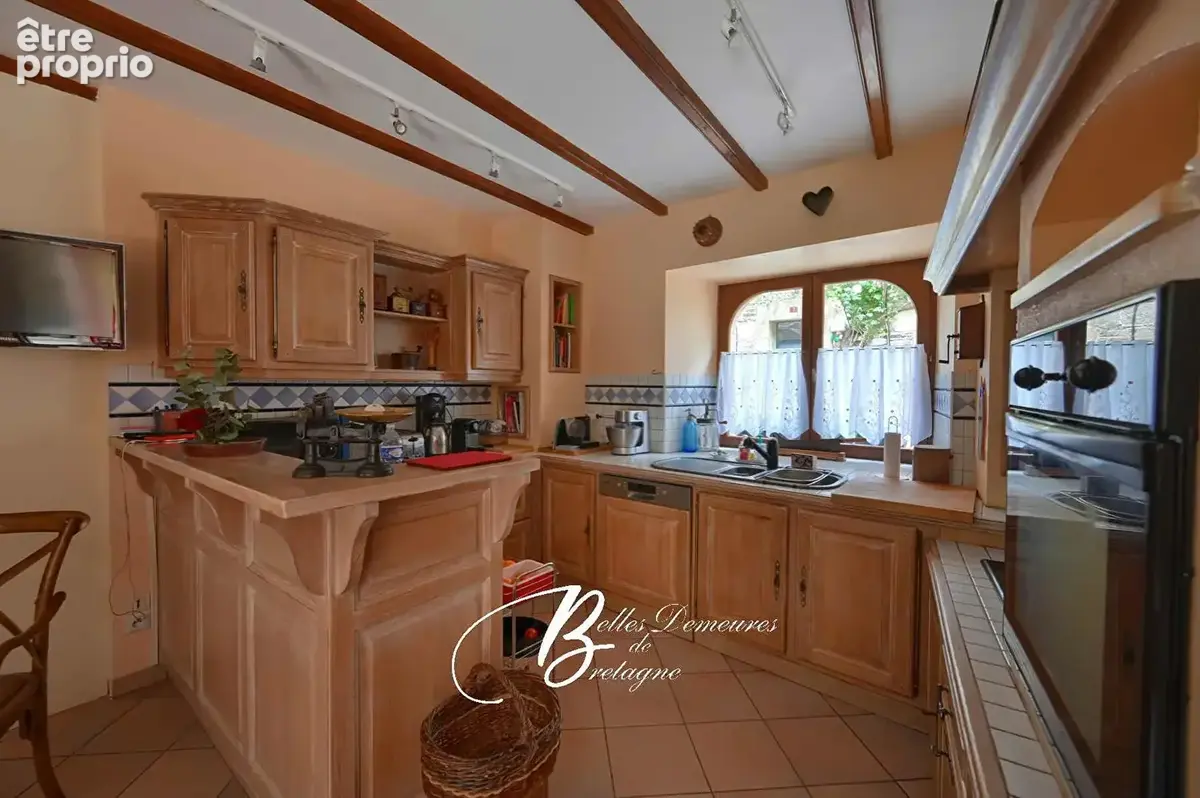 A vendre maison de caractère en pierre centre historique de Tréguier - photo 8