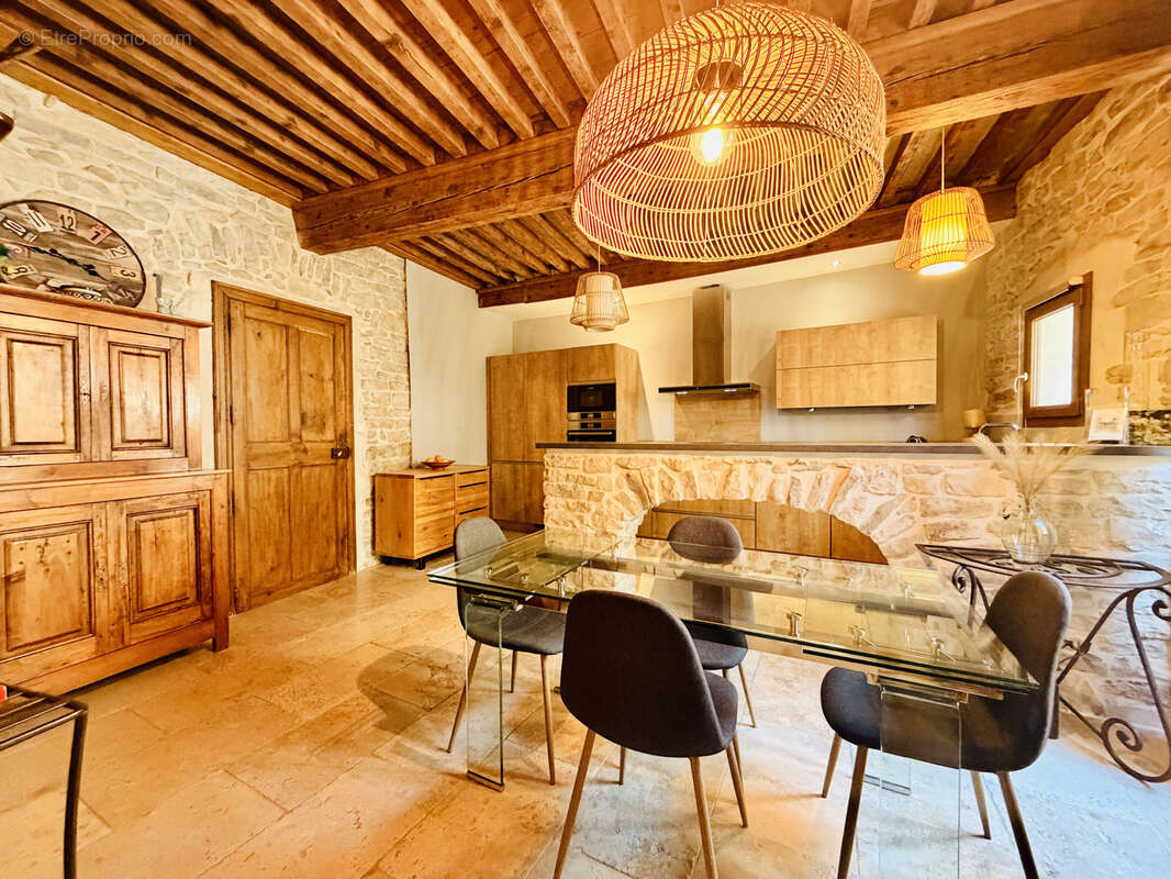 Maison à CALVISSON