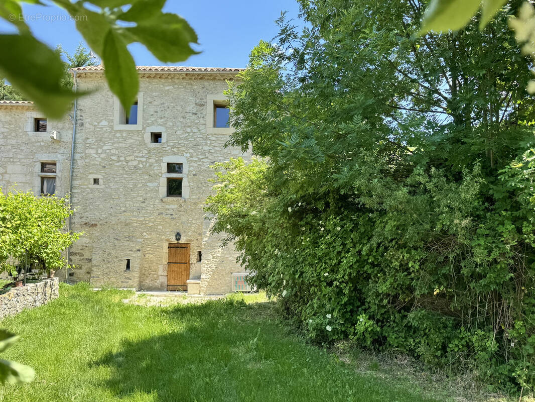 Maison à DIEULEFIT