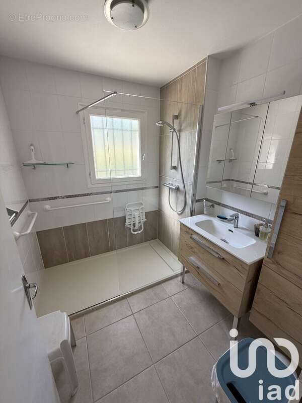 Photo 5 - Maison à GINESTAS