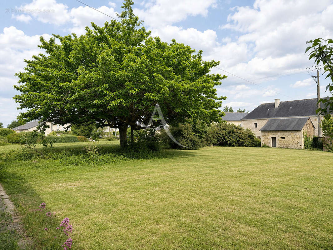 Maison à ROU-MARSON