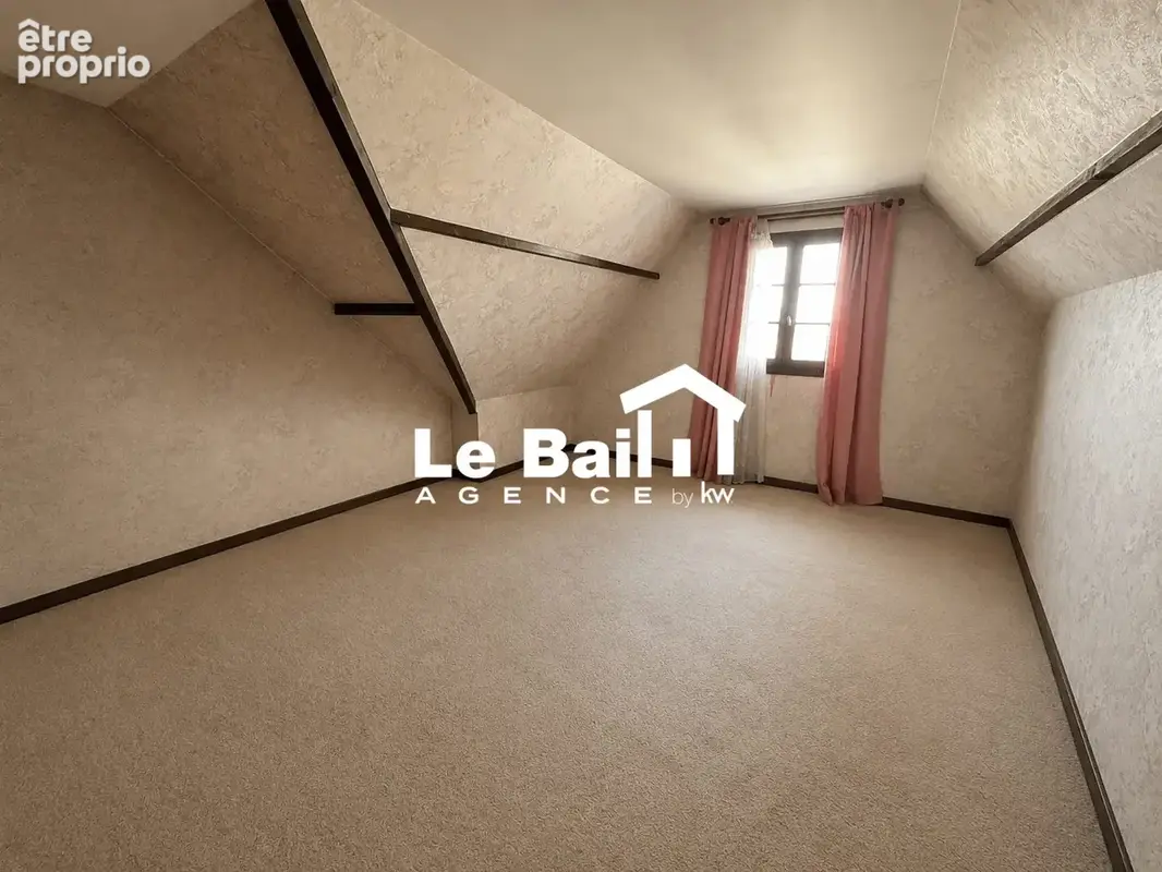 Maison 5 pièces 133 m² à vendre à Osny (95520) - photo 8