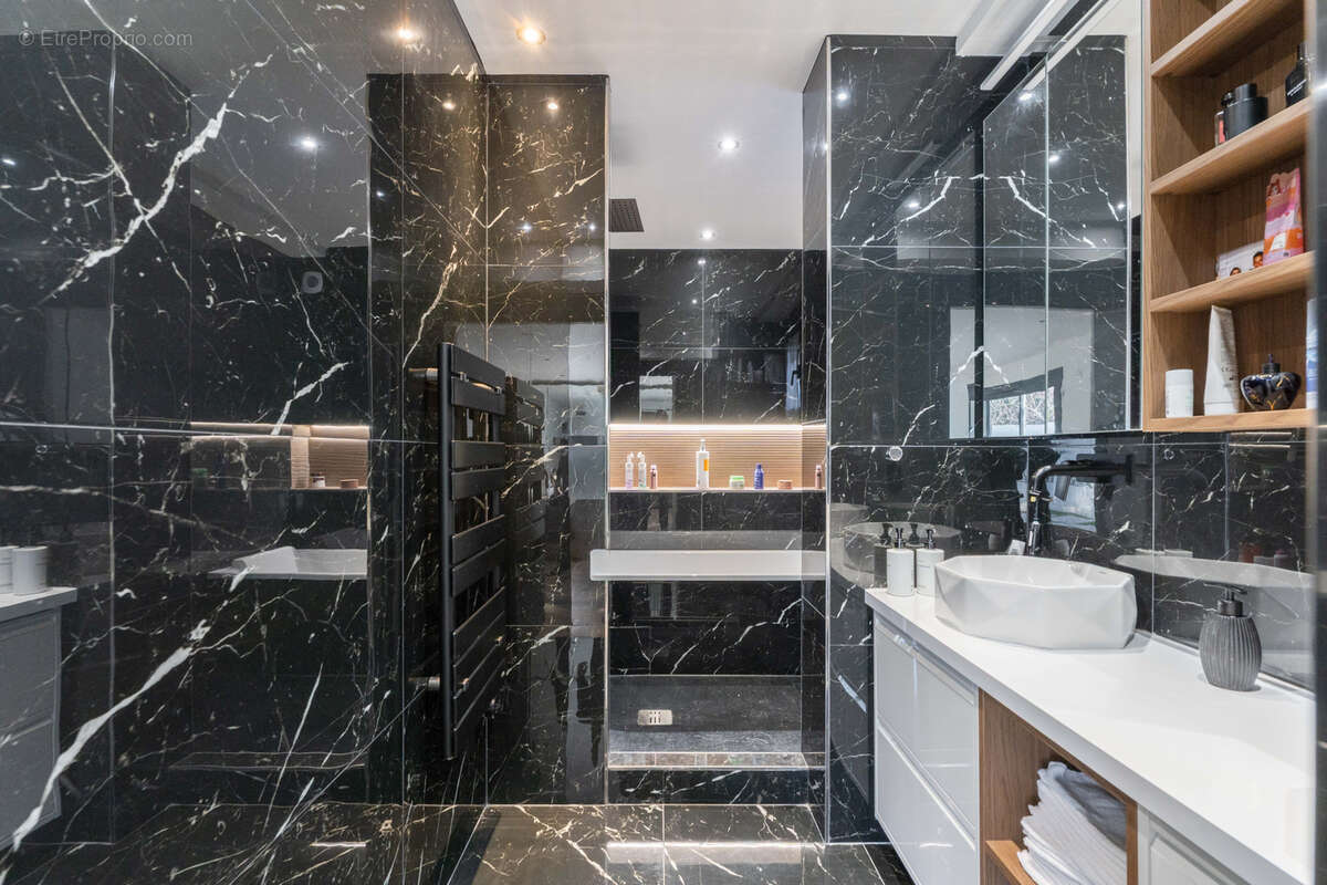 Maison à MARSEILLE-13E