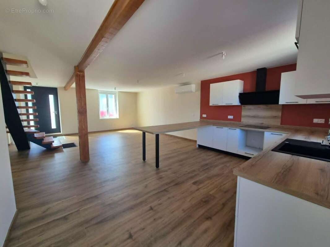 Maison 145 m² à Mazamet  - photo 3