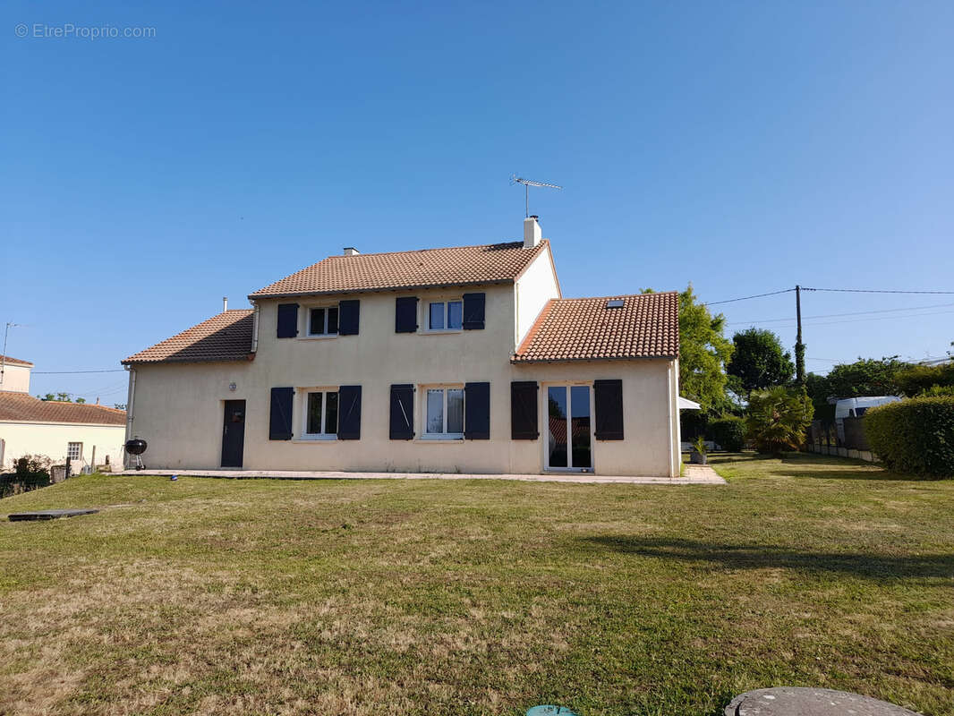 Maison à CHAMPTOCEAUX