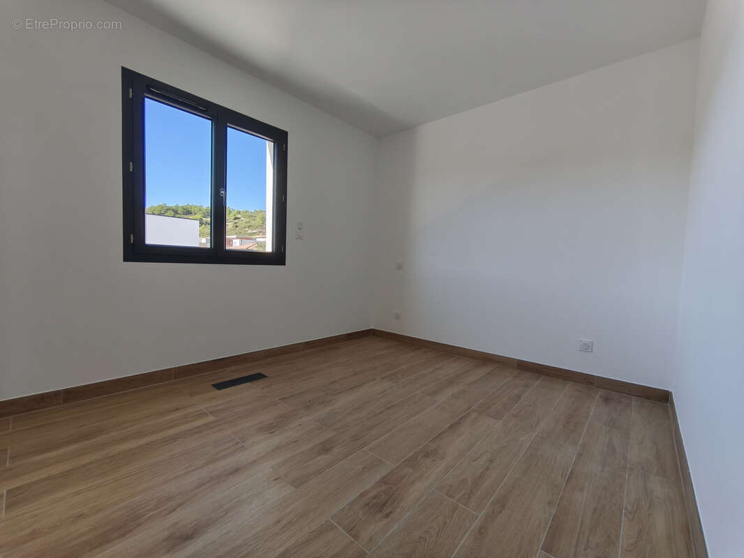 Vend villa T5 avec Garage et piscine - photo 14