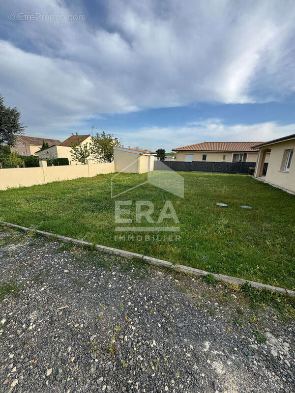 Maison à CAMPS-SUR-L&#039;ISLE