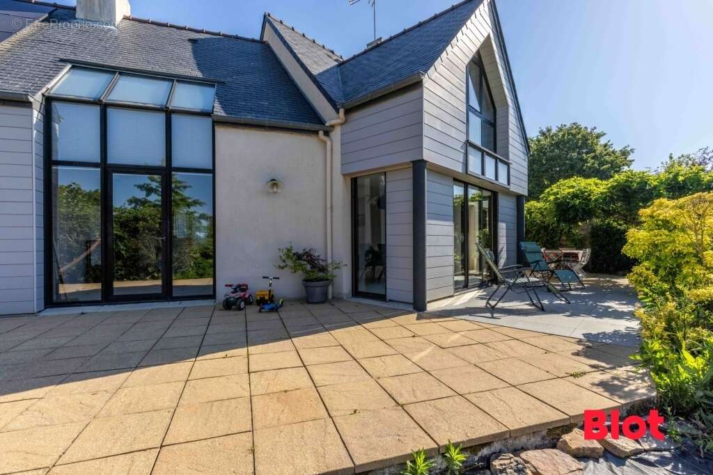 Maison à BAIN-DE-BRETAGNE