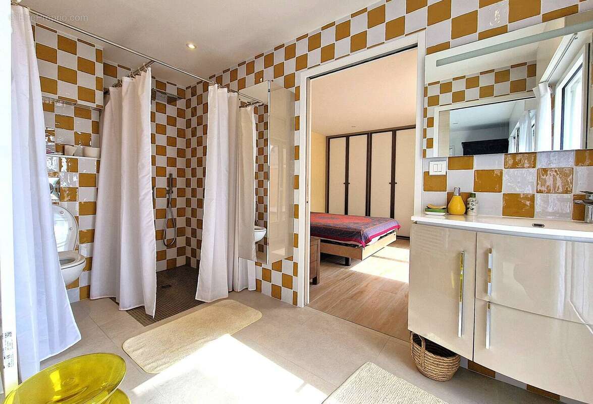 Maison à LE POULIGUEN