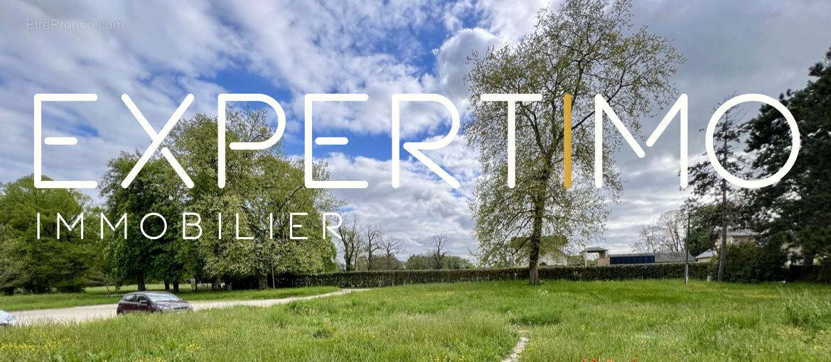 Appartement à LIGUGE