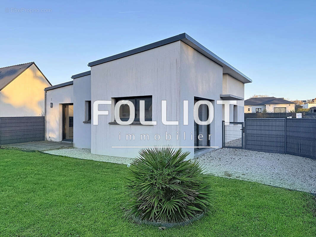 Maison à BLAINVILLE-SUR-MER