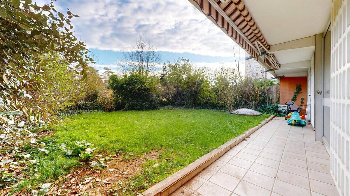 Appartement à LYON-8E