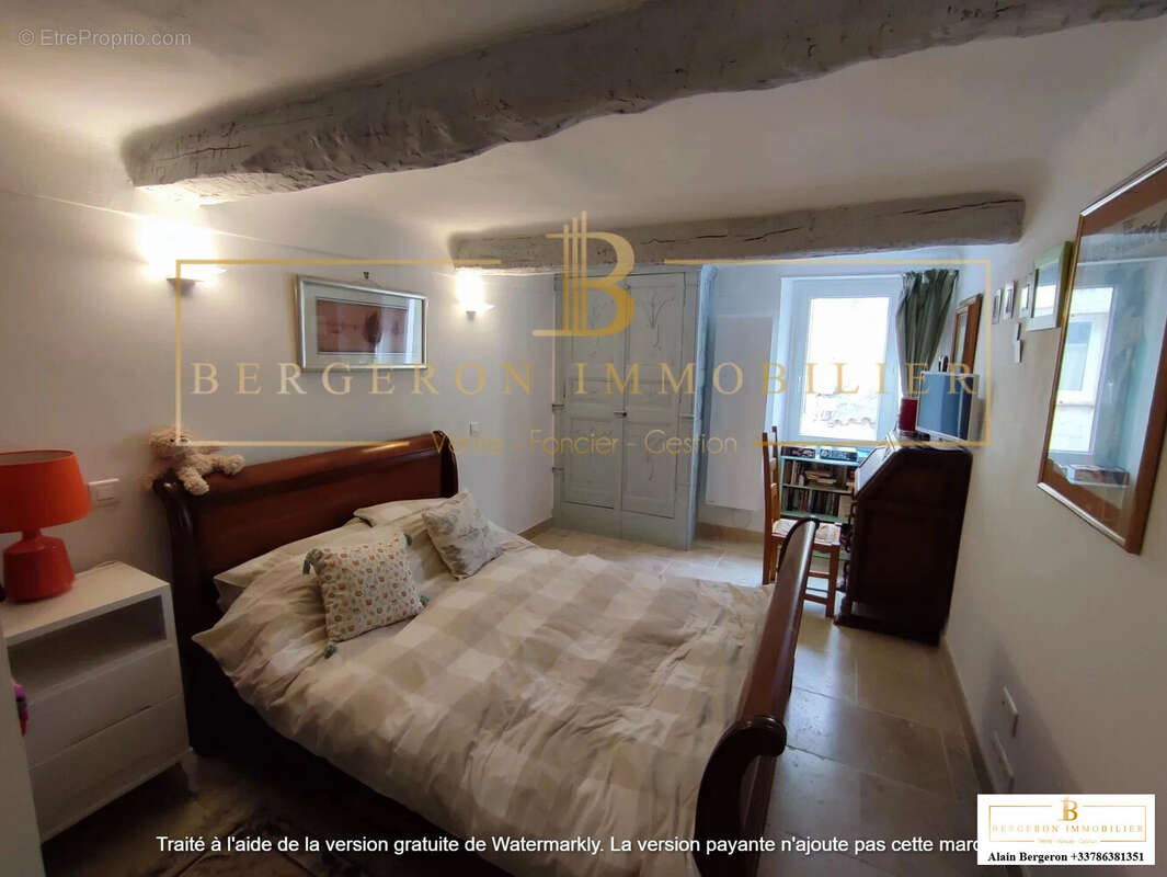 Maison à SAINT-CEZAIRE-SUR-SIAGNE