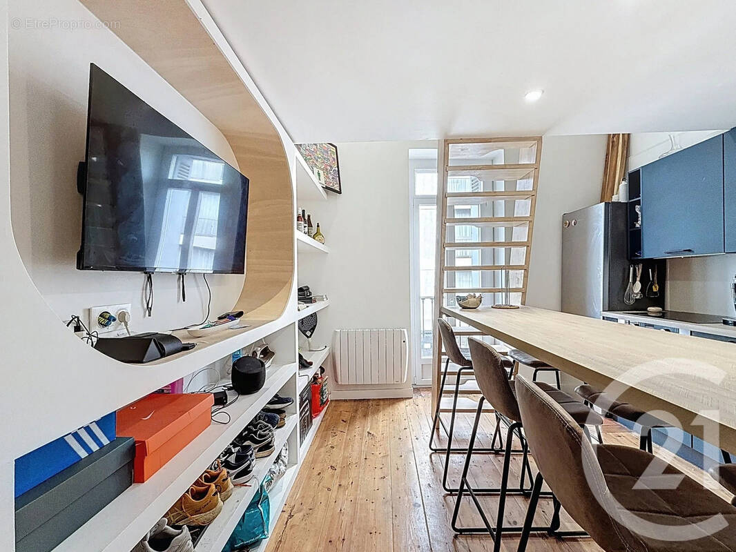 Appartement à BORDEAUX