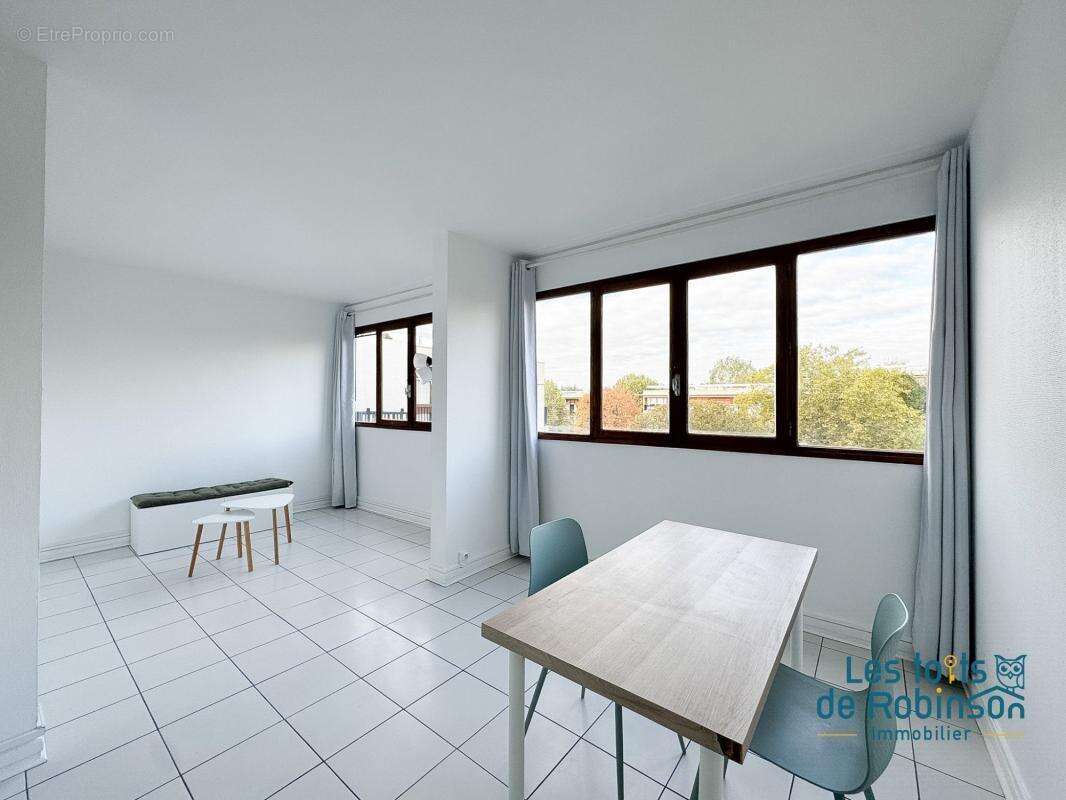 Appartement à LE CHESNAY