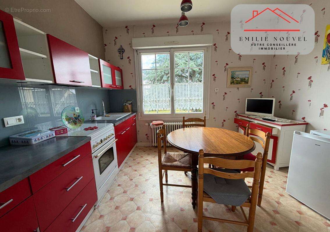 Maison familiale 5 pièces , Sous-sol complet , 80 m² , Terrain de 3 380 m² ,Pleudaniel - photo 6
