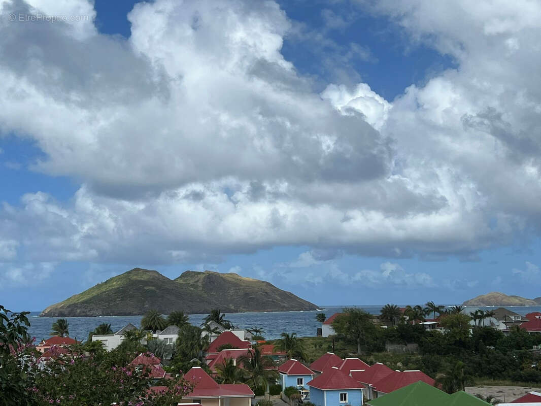 Maison à CAPESTERRE-BELLE-EAU
