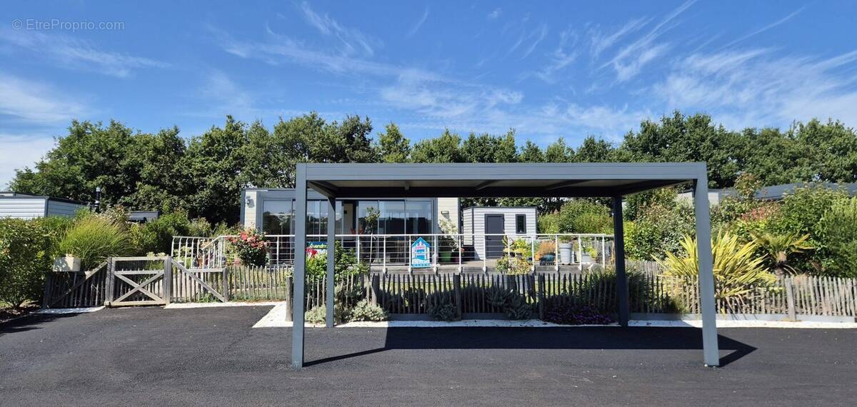 Maison à SAINTE-FOY