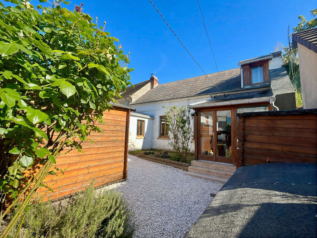 Maison à LIANCOURT