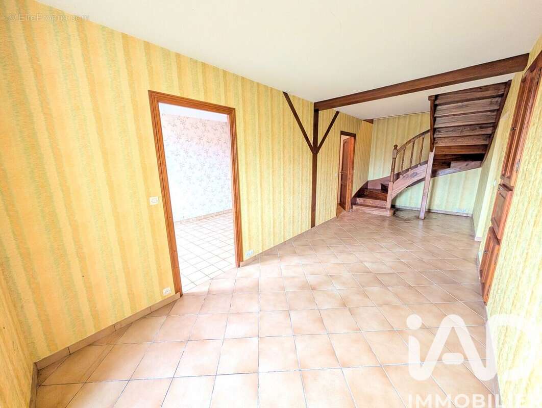 Maison 138 m² à Dienne  - photo 8
