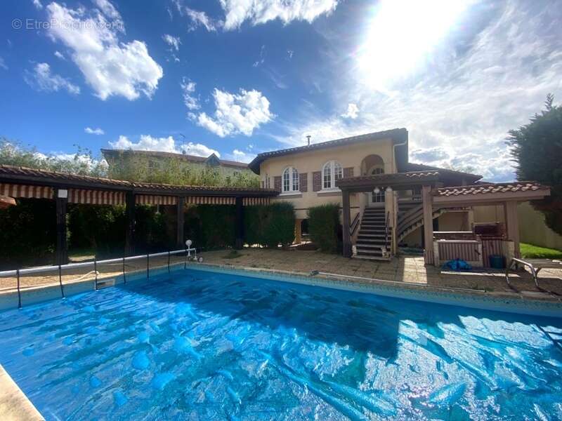 Maison à AIRE-SUR-L'ADOUR