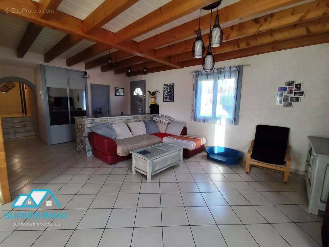 Maison à MAZEYRAT-D'ALLIER