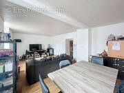 Appartement à JOUY-AUX-ARCHES