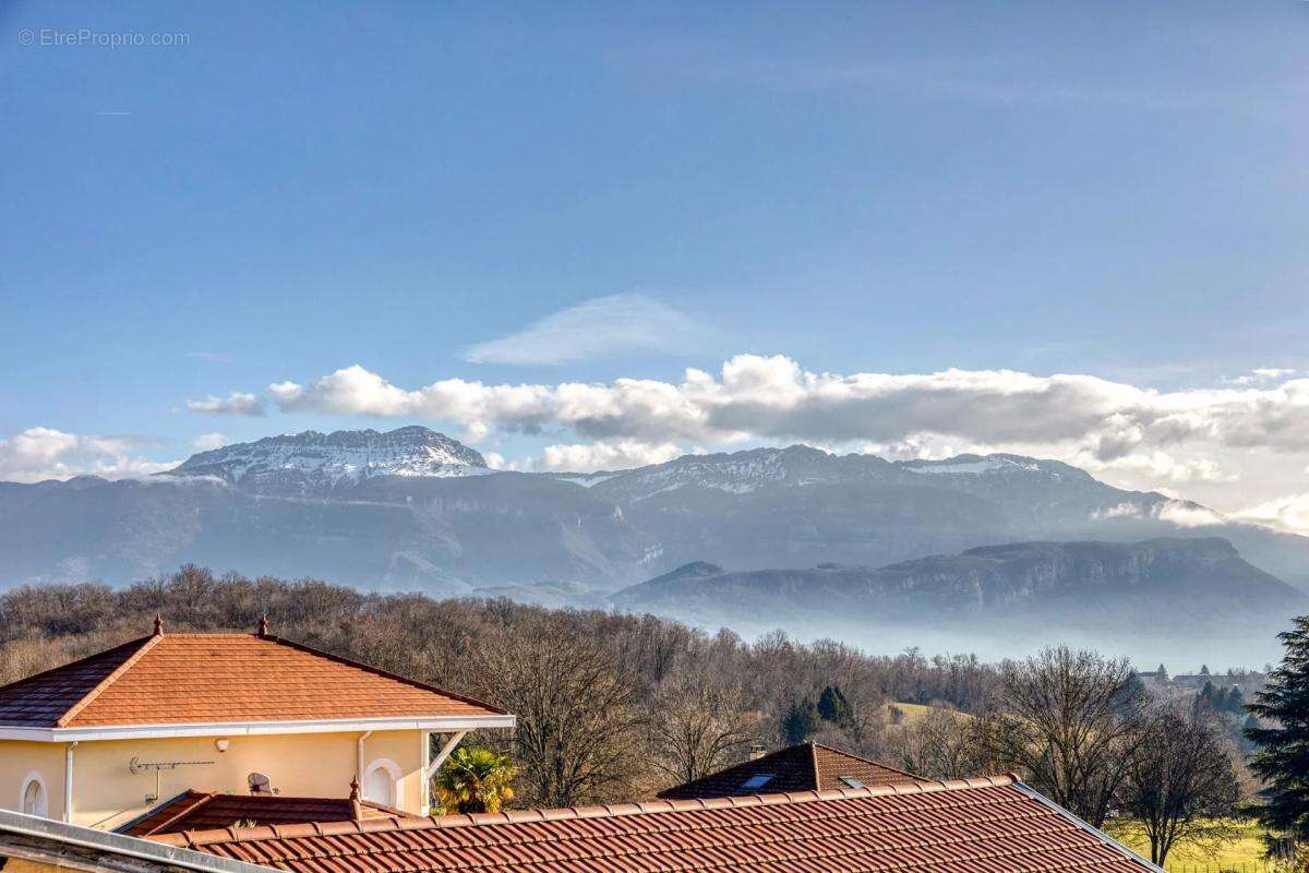 Appartement à SAINT-CASSIEN