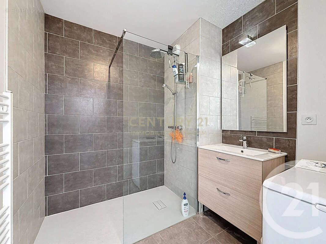 Appartement à BOURGOIN-JALLIEU