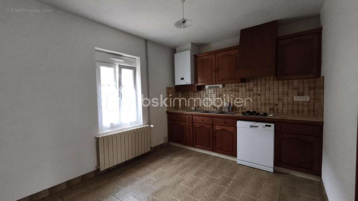 Maison avec dépendances - photo 5