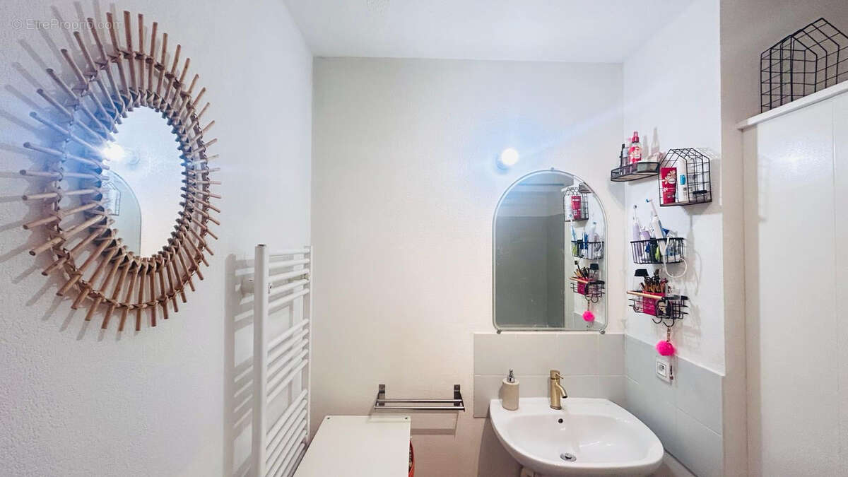 Appartement à MARSEILLE-15E