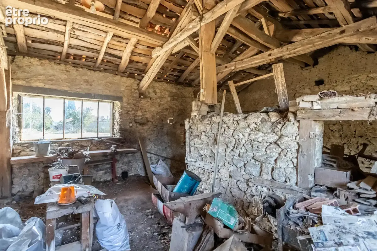 Propriété de campagne avec dépendances - photo 30