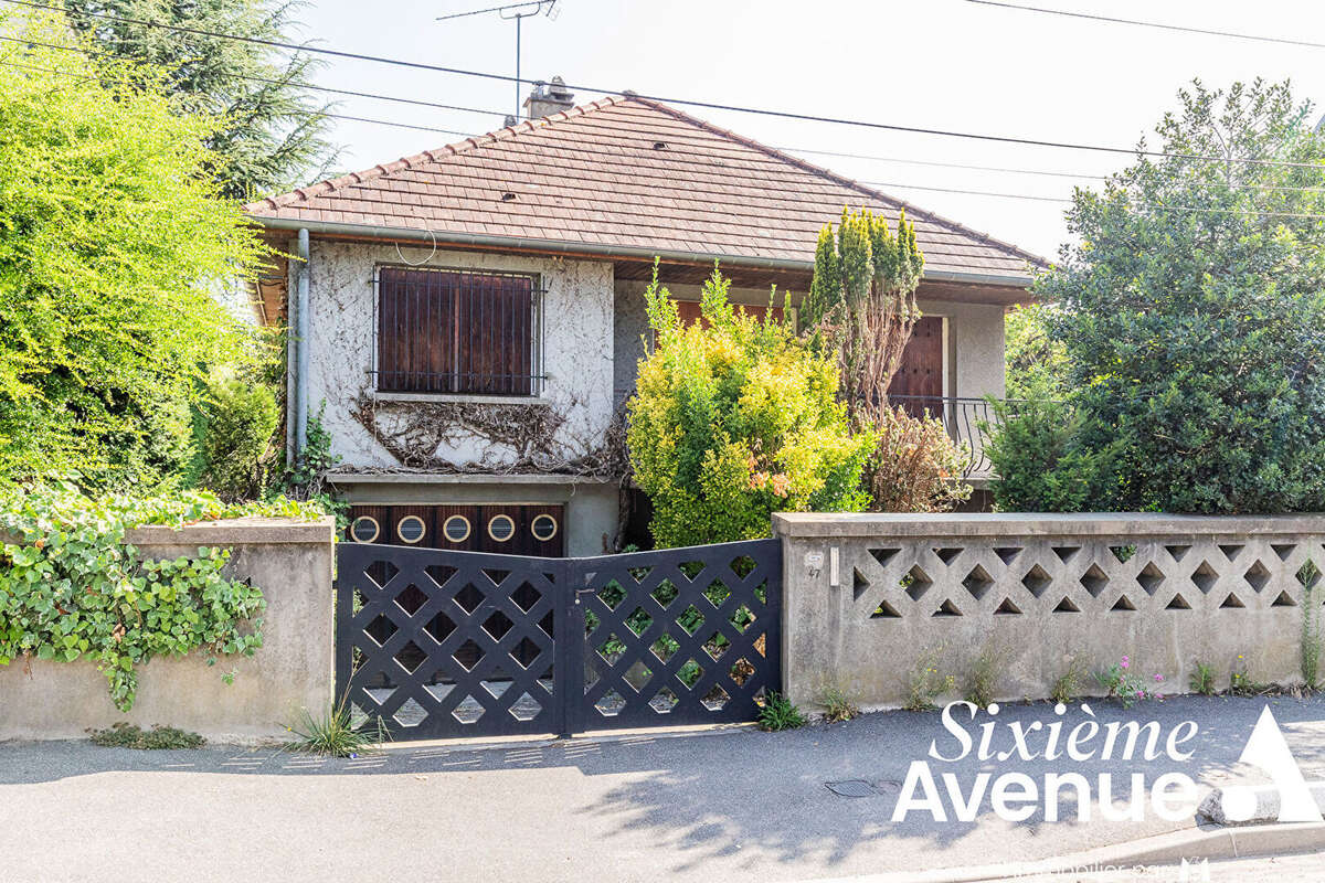 Maison à CHILLY-MAZARIN